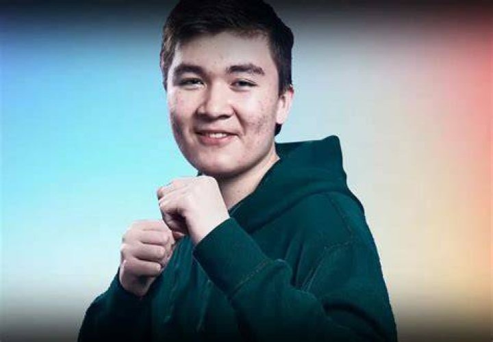 RNG mrfreshasian Biography