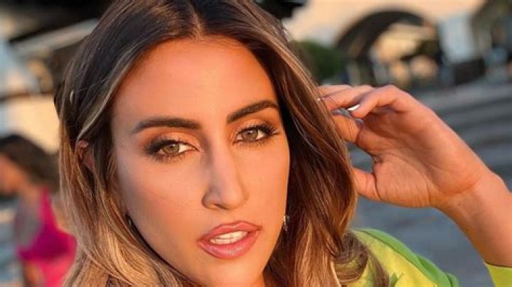 Sofía Rivera Torres in Bathing Suit Asks "Ready?" — Celebwell